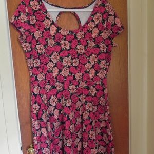 Woman's XL Floral Dress